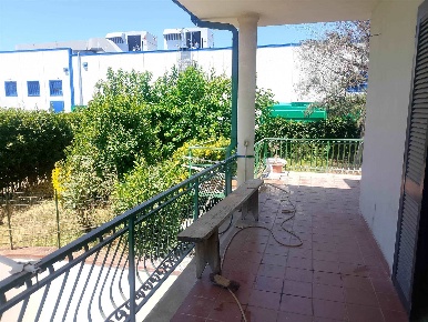Foto Appartamento a Latina Morbella - Cucchiarelli di 90 m² con 5 locali