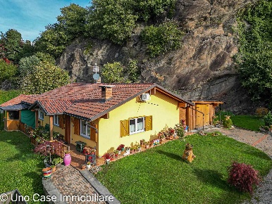 Foto Casa indipendente in Via Cornaley 12, Settimo Vittone di 127 m²