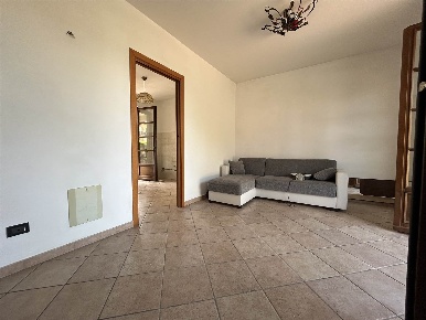 Foto Villa bifamiliare a Viareggio Torre del Lago di 154 m² con 7 locali