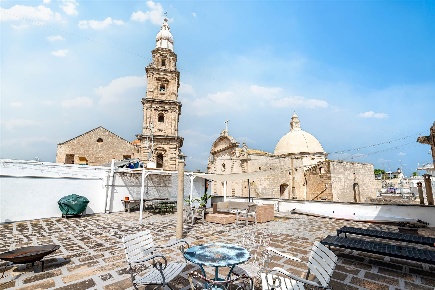 Foto Appartamento a Monopoli Centro di 155 m² con 7 locali in vendita
