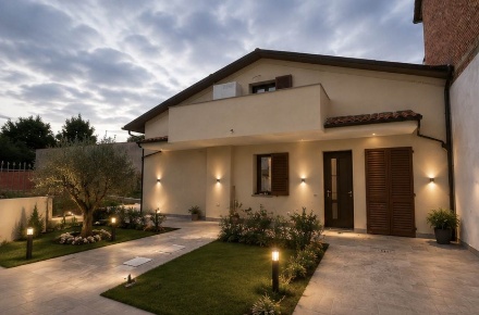 Foto Appartamento in Via Roma  567, Prato Le Fontanelle di 160 m²
