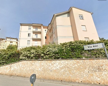 Foto Appartamento in ATRI, L'Aquila Duomo - Fontana Luminosa di 100 m²