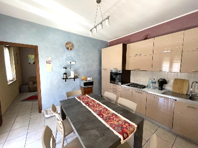 Foto Appartamento in Via Settentrione, Monticello d'Alba Borgo con 4 locali