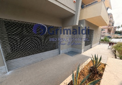 Foto Negozio a Bagheria Centro di 200 m² con 2 locali in affitto
