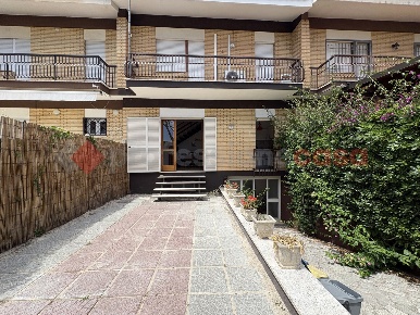 Foto Villa a schiera in Via RESIDENCE ANXUR 45, Terracina di 110 m²