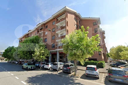 Foto Appartamento in Leopardi, Carmagnola Centro di 110 m² con 4 locali