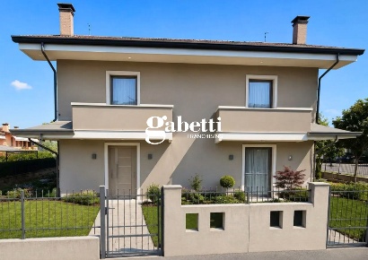 Foto Casa indipendente a Terrassa Padovana di 200 m² con 5 locali