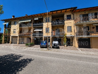Foto Casa indipendente in Via Acqua Solfurea 83, Gubbio Ponte D'assi