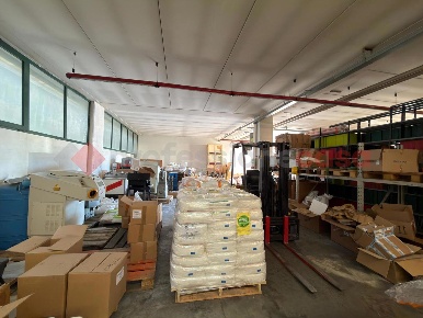 Foto Magazzino in Via Fratelli Lumiere 86, Arezzo Via Fiorentina di 834 m²