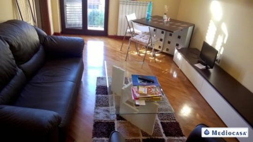 Foto Appartamento in via Sabotino, Cosenza Centro di 80 m² con 3 locali