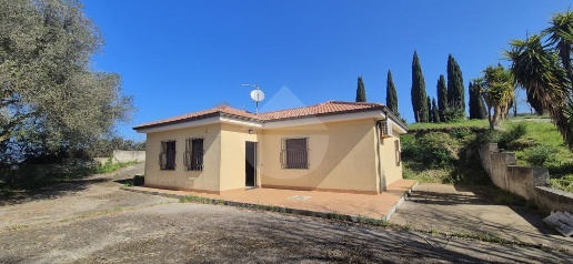 Foto Villa unifamiliare in STRADA PROVINCIALE PER SANT'ONOFRIO, Pizzo