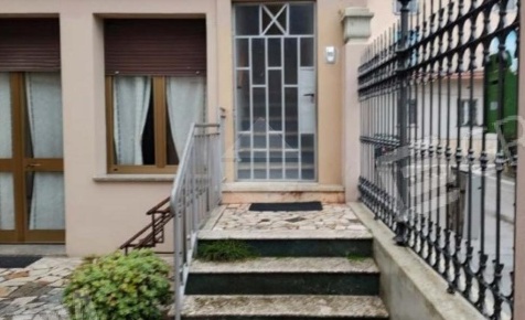 Foto Appartamento in Mazzini, Nuvolera Centro di 103 m² con 5 locali