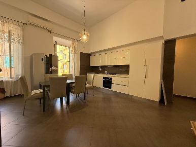 Foto Appartamento a Terracina Centro di 148 m² con 5 locali in vendita