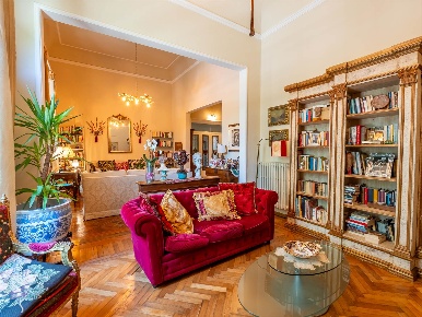 Foto Appartamento a Firenze D'Azeglio di 407 m² con 12 locali in vendita
