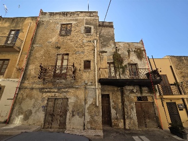 Foto Casa indipendente in Via Conzo 41, Sciacca Centro di 280 m² in vendita