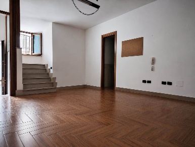 Foto Ufficio a Altamura di 50 m² con 2 locali in vendita