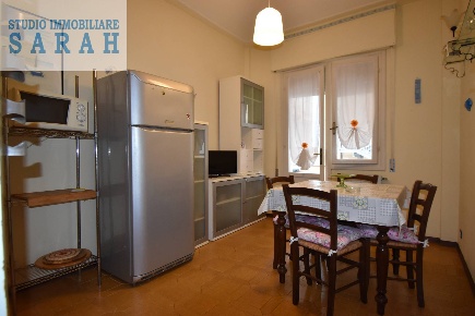 Foto Appartamento in Via Catalani, Viareggio di 70 m² con 4 locali