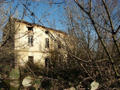 Foto Appartamento a Castel San Giovanni Centro di 56 m² con 5 locali