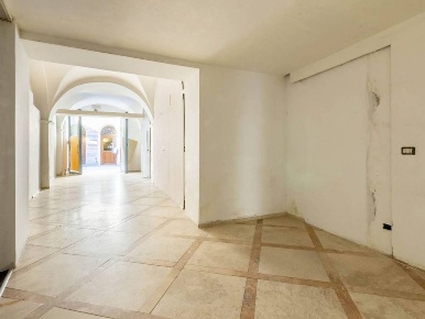 Foto Locale commerciale a Siena San Domenico - Fontebranda di 150 m²