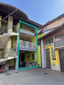 Foto Appartamento a Cologno al Serio Centro di 151 m² con 4 locali