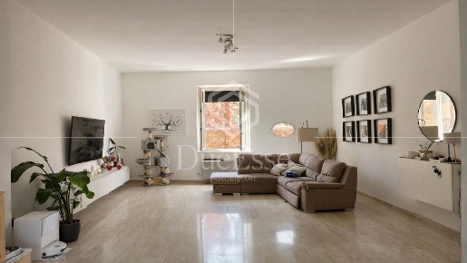 Foto Appartamento a Pisa San Francesco di 80 m² con 3 locali in vendita