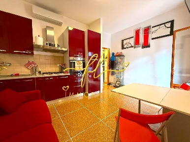 Foto Appartamento a Cecina Cecina Centro di 47 m² con 2 locali in vendita