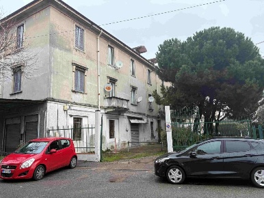 Foto Negozio a Monza Sant'Alessandro - Casignolo di 203 m² con 2 locali