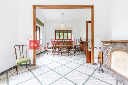 Foto Villa unifamiliare a Lucca Maggiano - San Macario di 220 m² in vendita