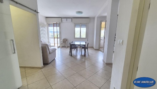 Foto Appartamento a Viareggio Città Giardino di 90 m² con 4 locali