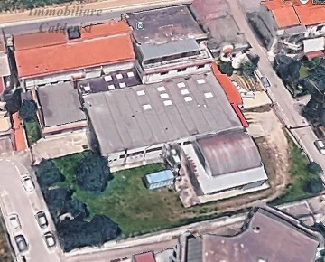 Foto Casa indipendente in Via Salaria, Monsampolo del Tronto di 1500 m²
