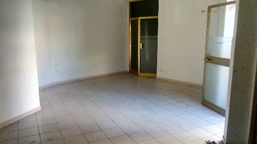 Foto Attività commerciale in Via Gugliermo Marconi 15, Livorno di 60 m²