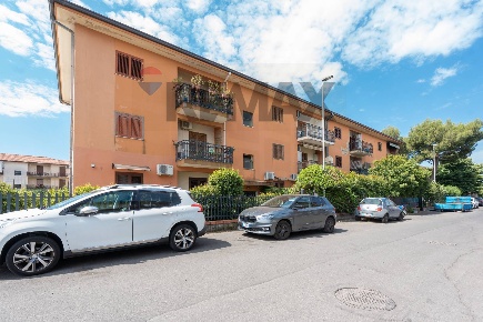 Foto Appartamento in Via Cinnirella 8, Tremestieri Etneo Centro di 90 m²