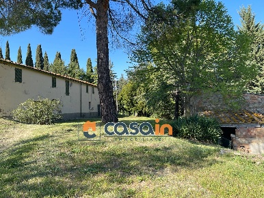 Foto Rustico in zona san giovanni, Pomarance di 1200 m² con 15 locali