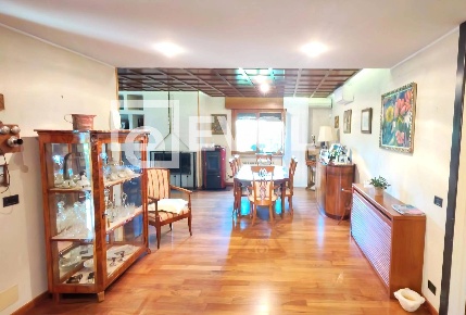 Foto Villa unifamiliare in Via Chisimaio 43/8, Udine Via Martignacco