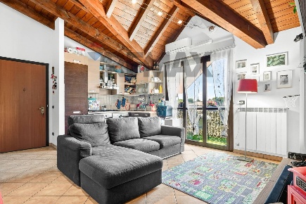Foto Appartamento in VIA CESARE CORRENTI 27/B, Gallarate Arnate di 66 m²