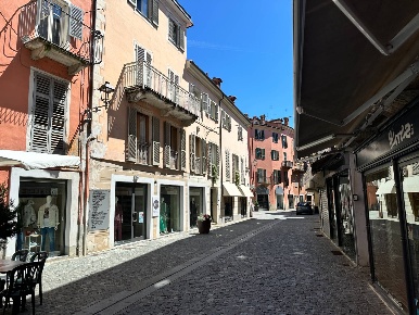 Foto Appartamento in Via Sant'Agostino 2, Mondovì Breo di 140 m² in vendita