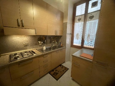 Foto Appartamento in Piazza Cesare Battisti 5, Ventimiglia di 70 m²