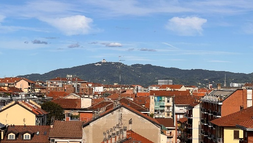 Foto Appartamento in Corso Monte Cucco 22, Torino Pozzo Strada di 94 m²