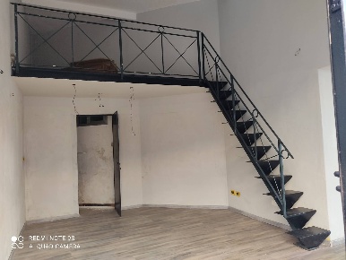 Foto Attività commerciale in Via Giuseppe Verdi, Livorno Cavour - San Carlo