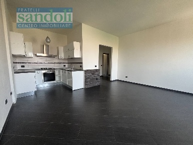 Foto Appartamento in Viale Garibaldi, Vercelli Centro di 110 m² in vendita