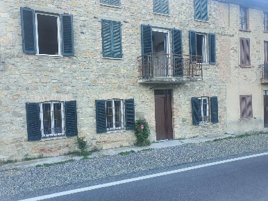 Foto Case indipendenti in via Casa Rocchetta, Zavattarello Casa Rocchetta