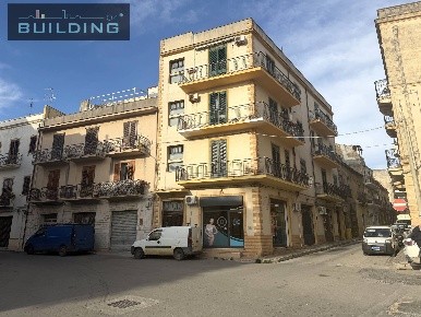 Foto Appartamento in Piazza Vittorio Alfieri 15, Castelvetrano Centro