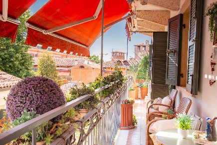 Foto Appartamento in Via Daniele Manin, Verona Valverde di 240 m²