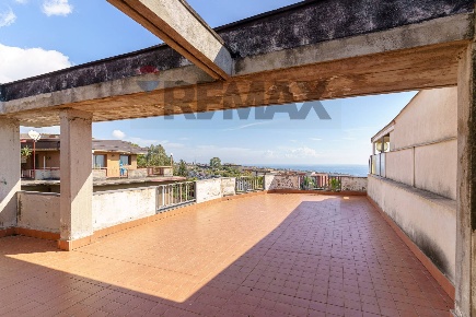 Foto Appartamento in via Matteo Ricci 19/A, Catania di 102 m² con 3 locali