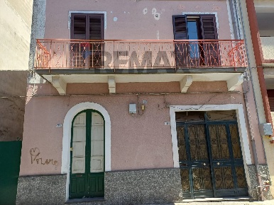 Foto Casa indipendente in cesare battisti 39, Fiumefreddo di Sicilia