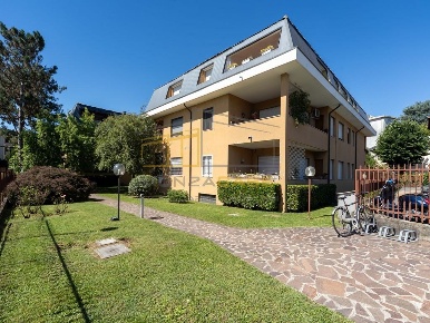 Foto Appartamento in Via Della Blandoria, Monza Via Lecco - Via Bergamo