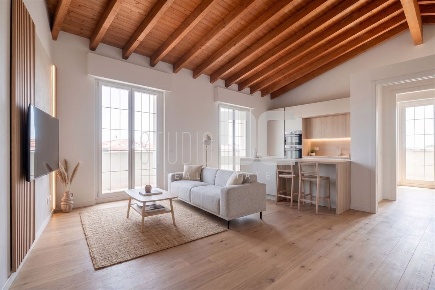Foto Case semi ndipendenti in via Podgora, Cesano Maderno di 118 m²