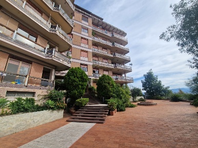Foto Appartamento in Via Ducezio 36, Messina Gravitelli di 85 m² in vendita