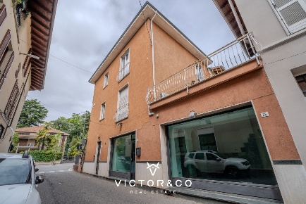Foto Villa unifamiliare in Via Valle 70, Oleggio Centro di 165 m²