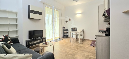 Foto Appartamento in Via delle Cento Stelle 1, Firenze Campo di Marte